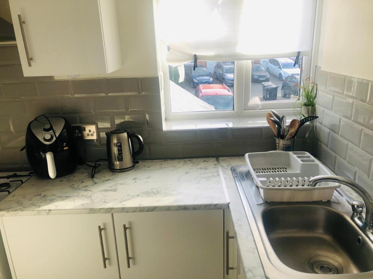 Charming Town Centre 3 Double Beds Home Free Parking Tonbridge Ngoại thất bức ảnh