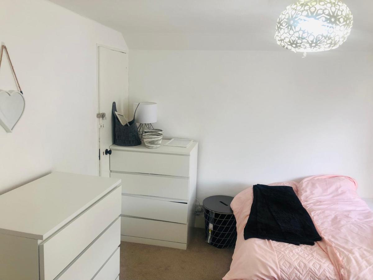 Charming Town Centre 3 Double Beds Home Free Parking Tonbridge Ngoại thất bức ảnh